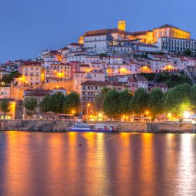 Entrega de flores em Coimbra
