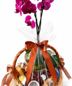 Café Manhã com Orquidea Frutas e Chocolates