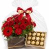 Arranjo com Chocolates e Flores Amor Perfeito
